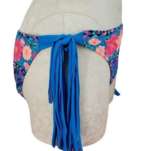 Altar’d State Hawaiian Floral String fringe XL Bikini‎ bottom - Picture 4 of 8